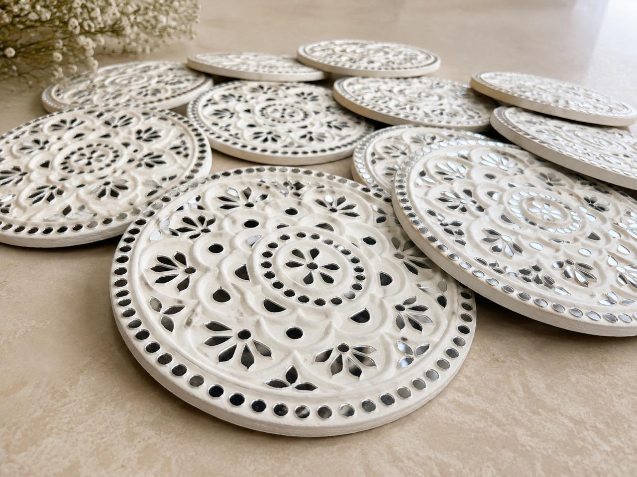 Handcrafted Lippan Art Rangoli