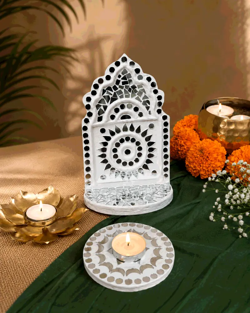 Lippan Art Jharokha and Candle Holder Set